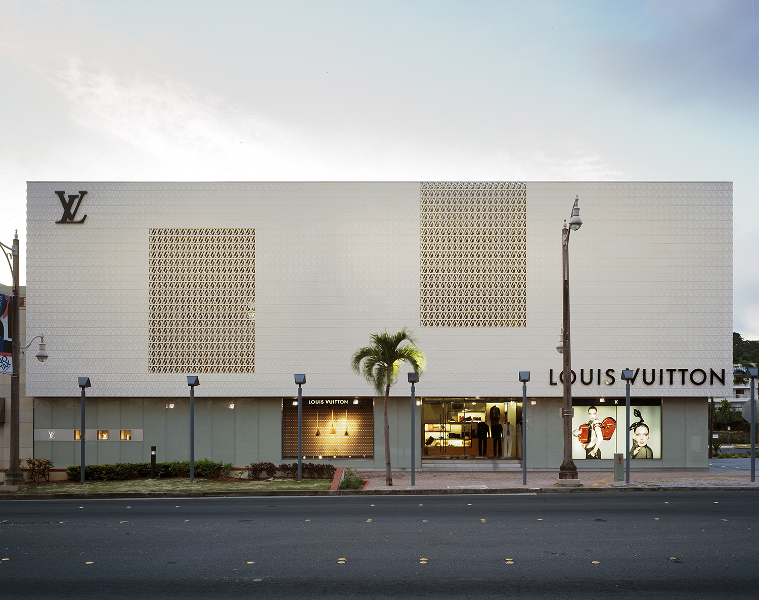Louis Vuitton Miami Store – WWD