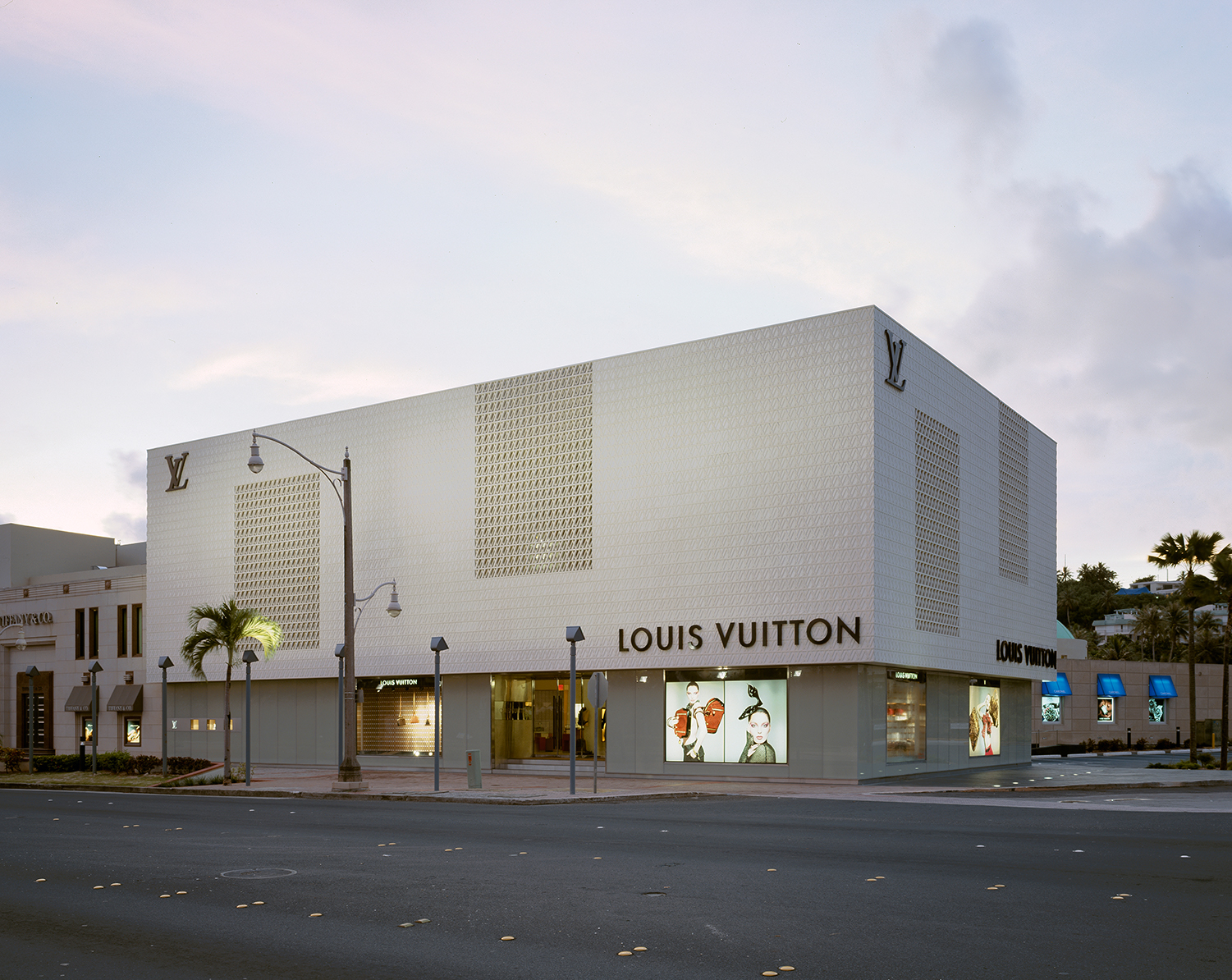 Louis Vuitton Store at Rodeo Drive in Beverly Hills  CALIFORNIA USA   MARCH 18 2019 Editorial Stock Image  Image of class rich 145061959
